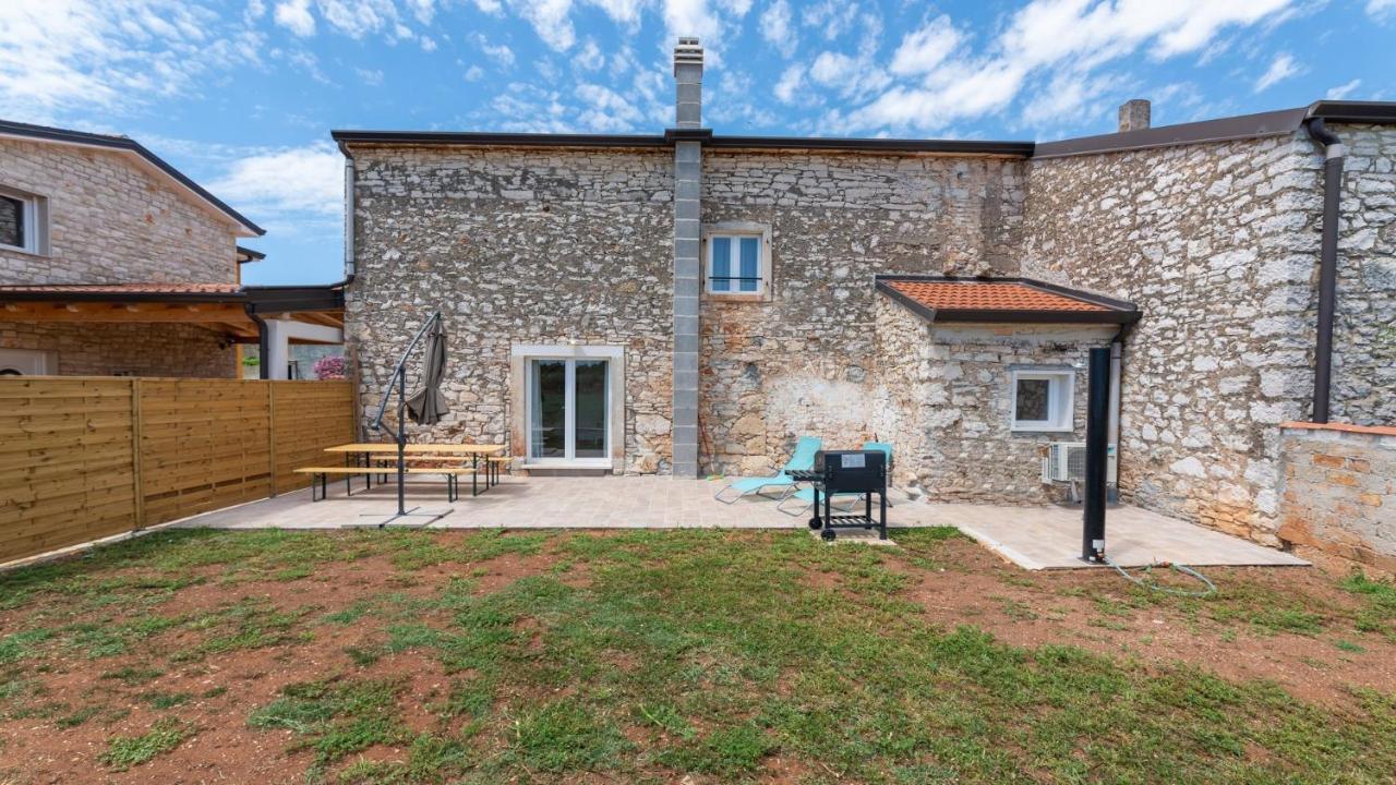 Holiday Home Lino Dajla Dış mekan fotoğraf