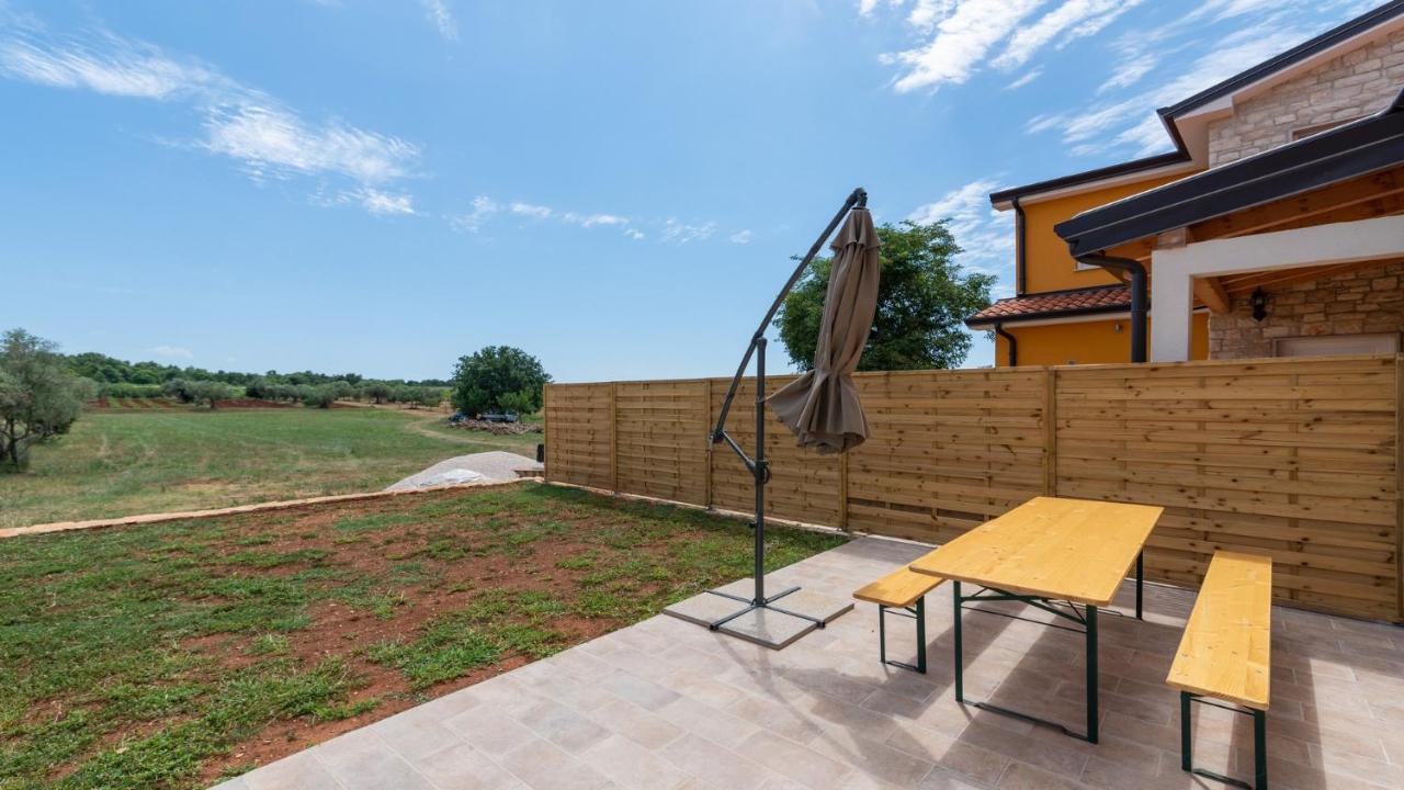 Holiday Home Lino Dajla Dış mekan fotoğraf