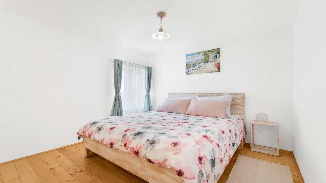 Holiday Home Lino Dajla Dış mekan fotoğraf