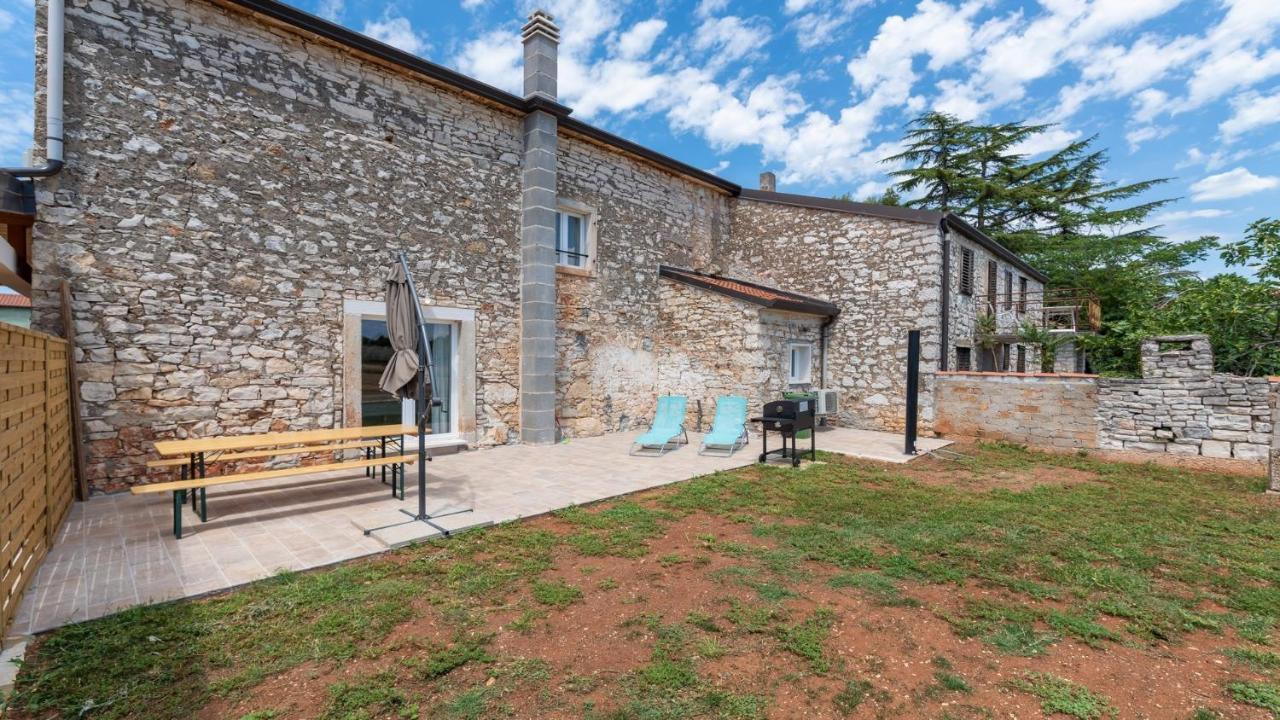Holiday Home Lino Dajla Dış mekan fotoğraf